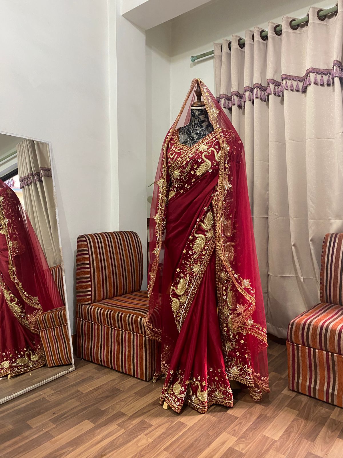 Imperial Ruby Swan Saree: For a touch of royal elegance